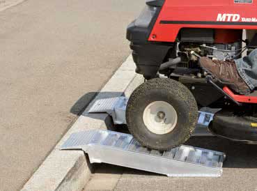Kerb curb ramp
